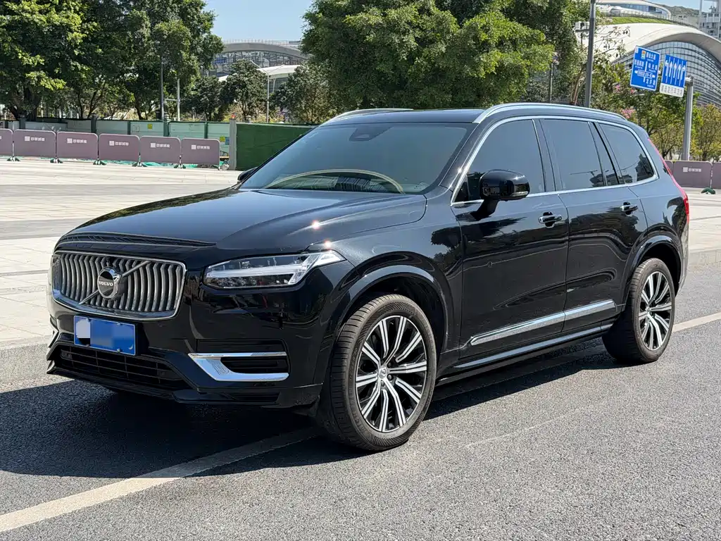 Volvo XC90 2023 — фото 3