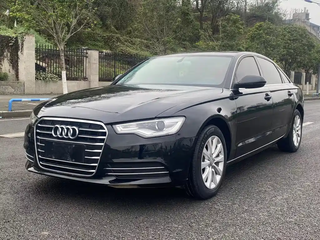 Audi A6L 2014 — фото 1