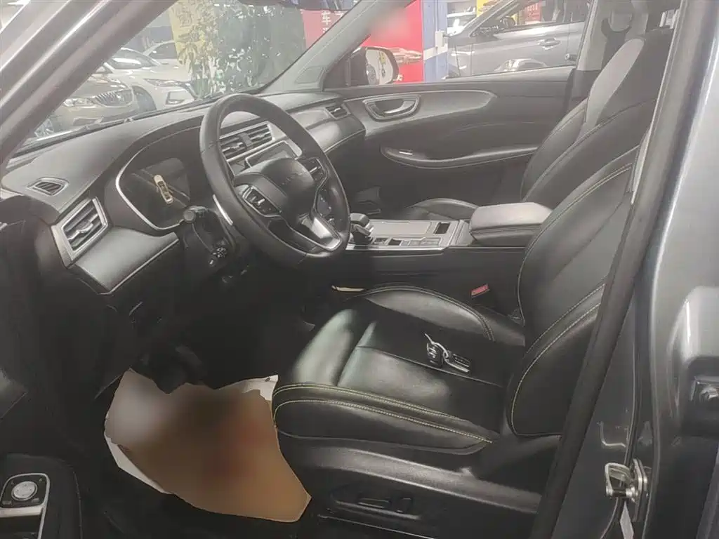 Roewe RX5 New Energy 2021 — фото 15