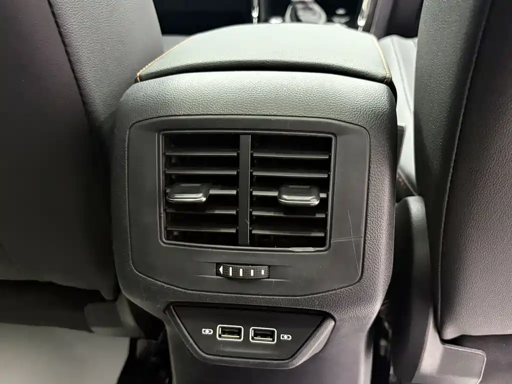 Volkswagen T-Roc 2022 — фото 17