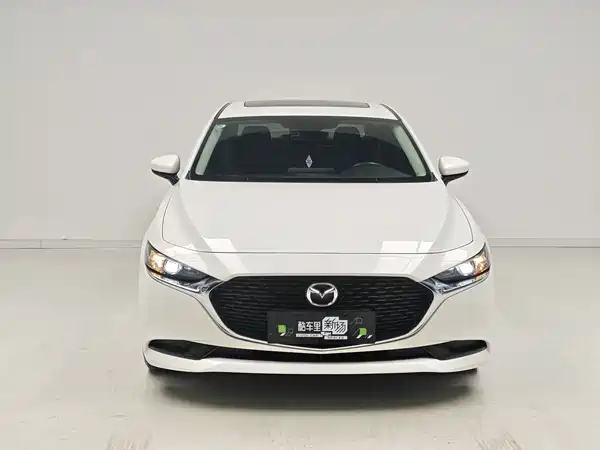 Mazda 3 Axela 2023