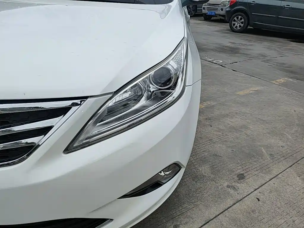 Changan Eado 2014 — фото 24