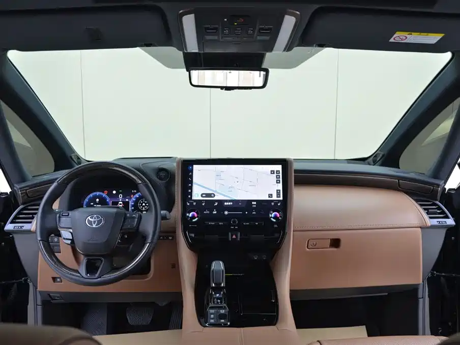 Toyota Alphard 2025 — фото 13