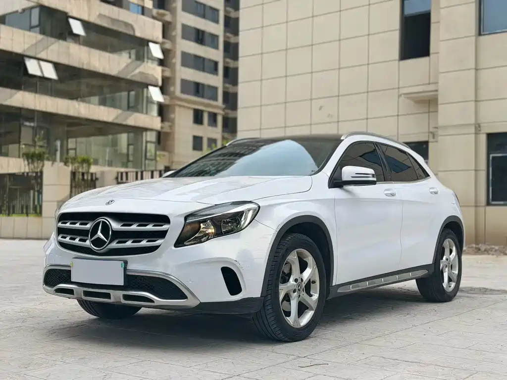 Mercedes-Benz GLA 2019