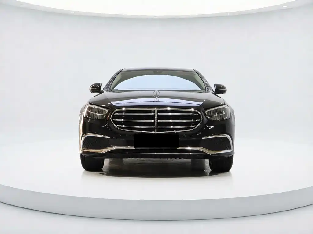 Mercedes-Benz E-Class 2023 — фото 2