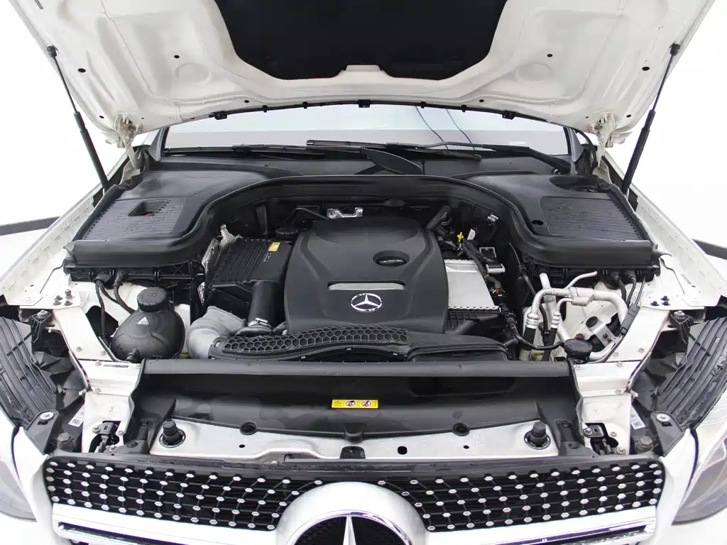 Mercedes-Benz GLC 2017 — фото 14