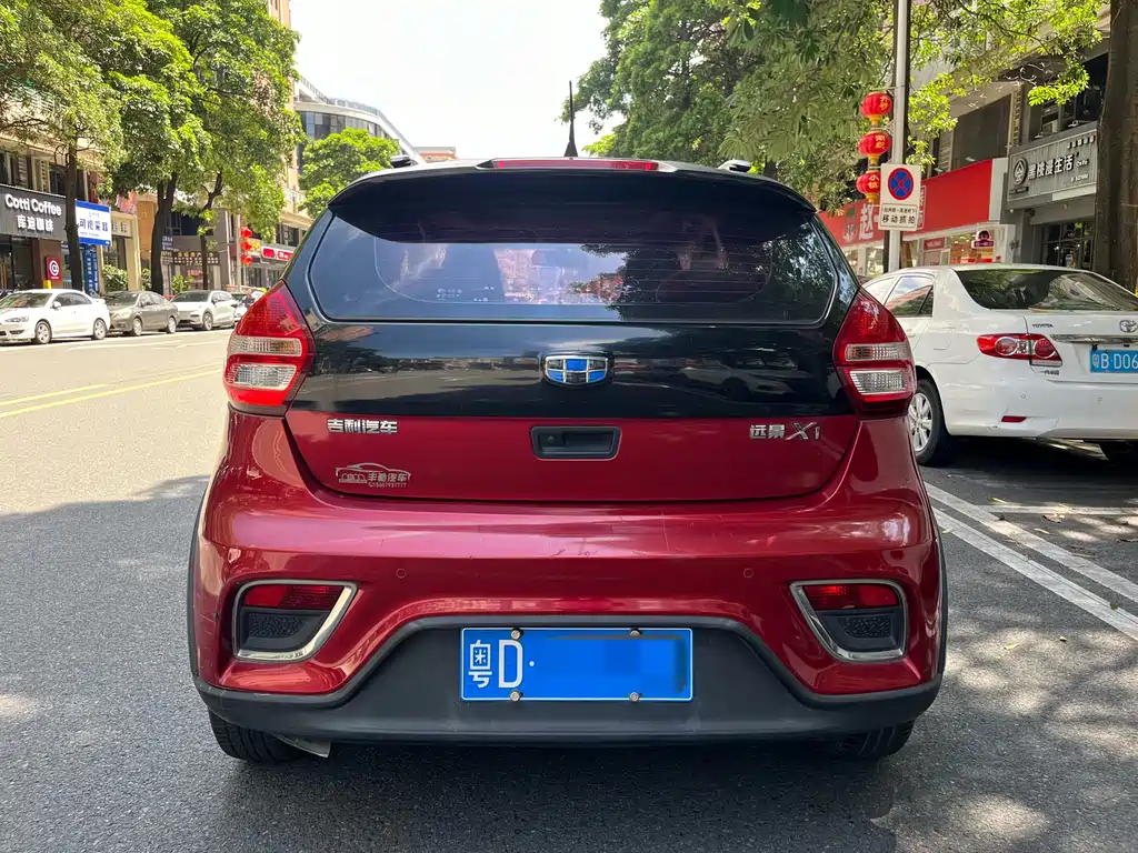 Geely Vision X1 2017