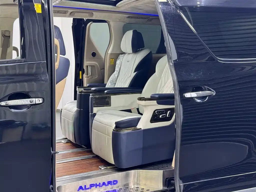 Toyota Alphard 2015 — фото 5