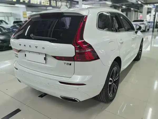 Volvo XC60 2019