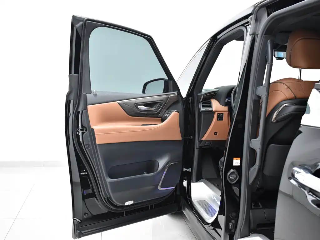 Toyota Vellfire 2024 — фото 20