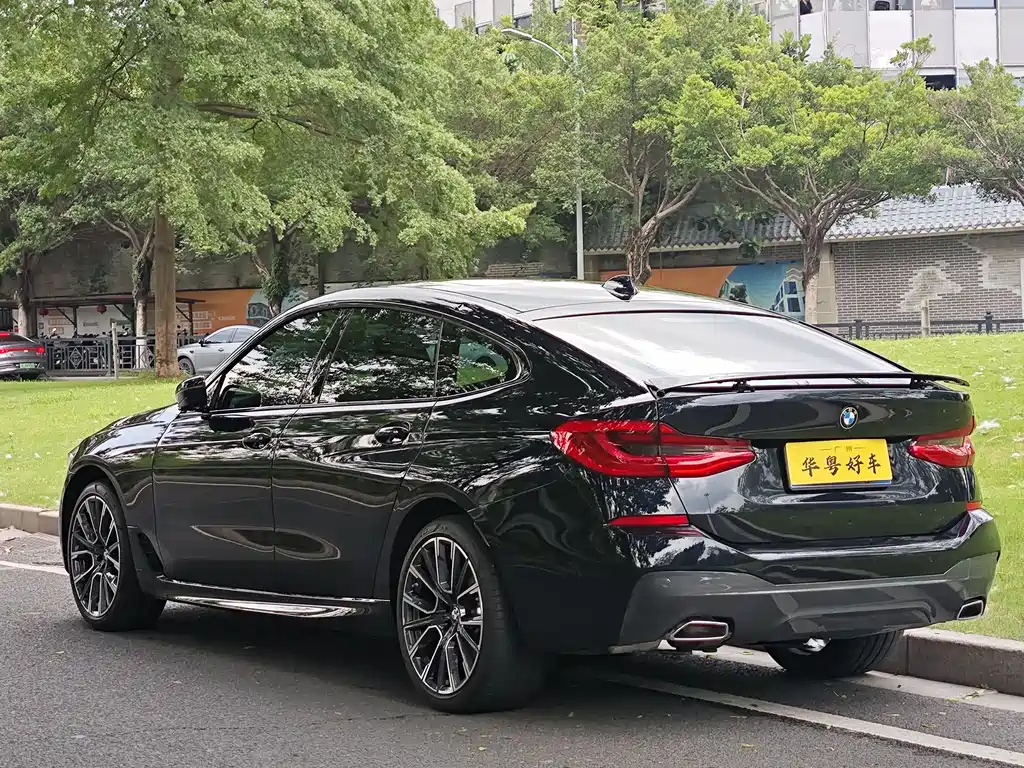 BMW 6 Series GT 2025 — фото 4