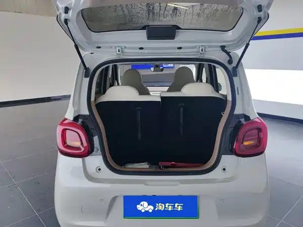 Wuling Hongguang MINIEV 2025