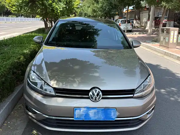 Volkswagen Golf 2020
