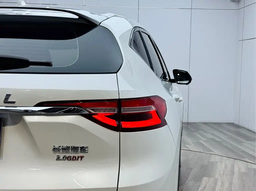 Haval F7 2022 — фото 13