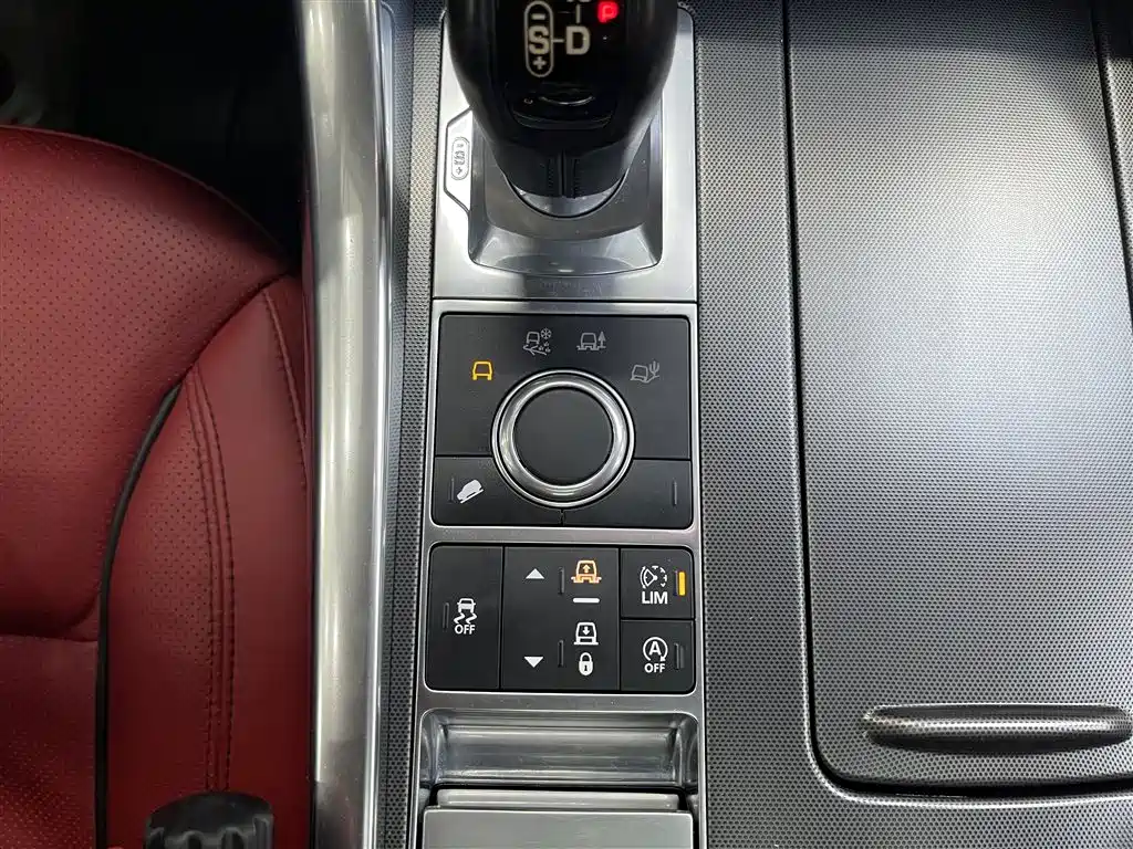 Land Rover Sport 2017 — фото 10