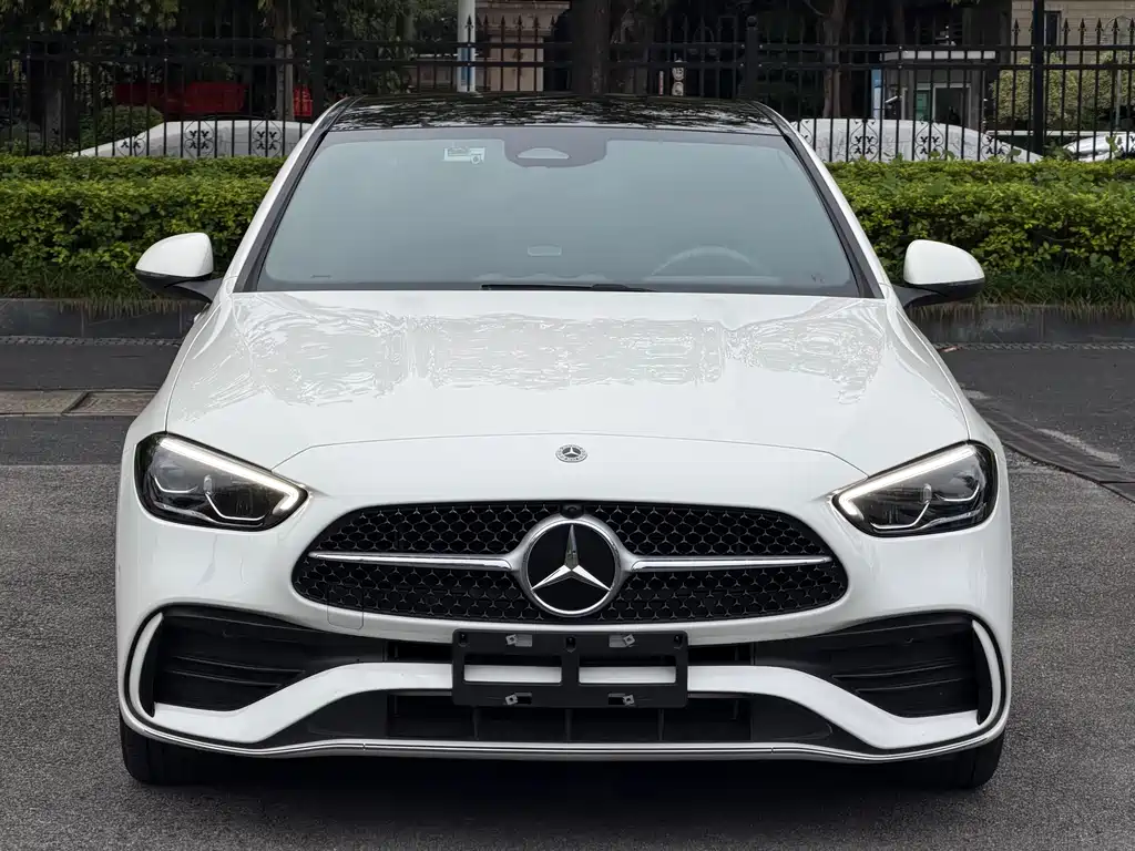 Mercedes-Benz C-Class 2022 — фото 2