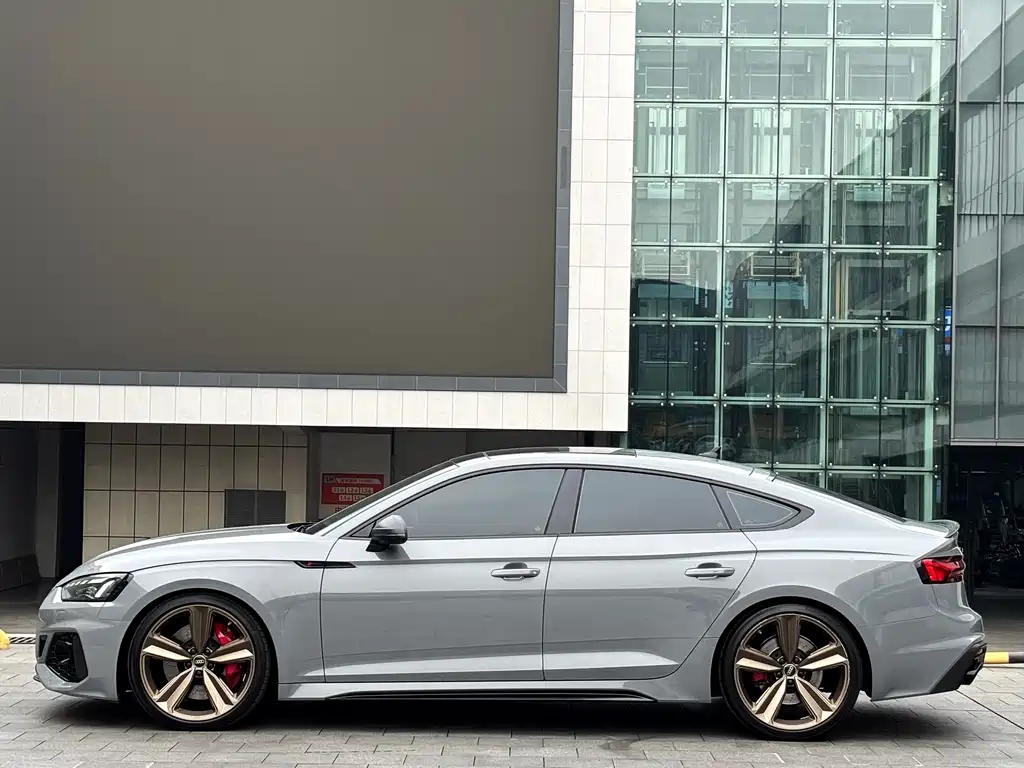 Audi RS 5 2022 — фото 3