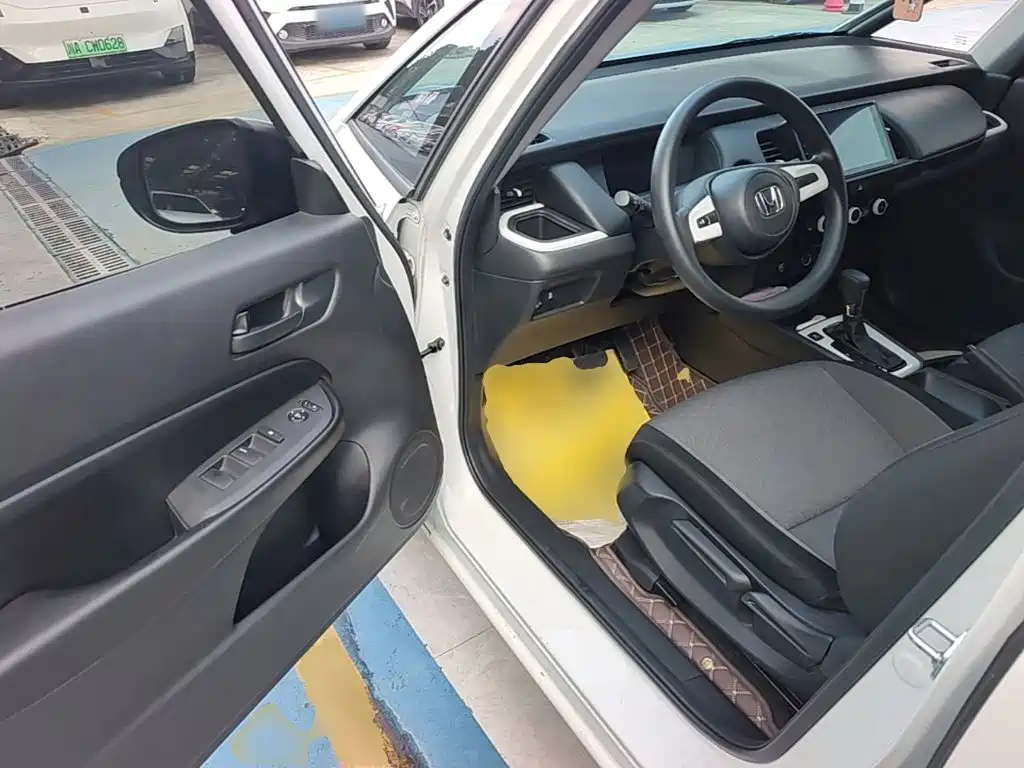 Honda Fit 2024 — фото 16