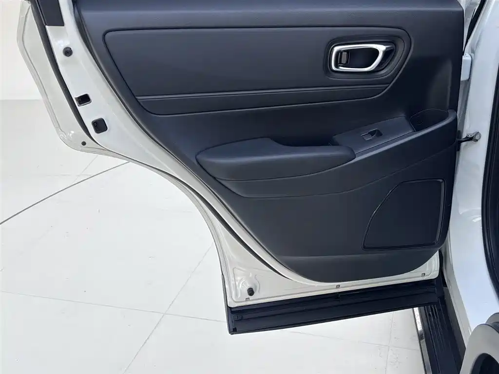 Honda Vezel 2023 — фото 12