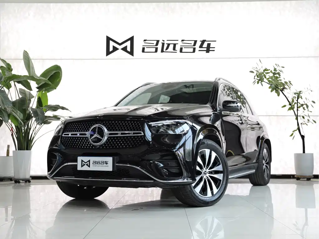 Mercedes-Benz GLE 2024 — фото 1