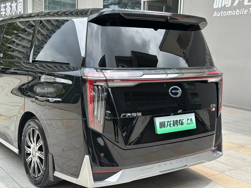 GAC Motor Trumpchi E9 2025 — фото 16
