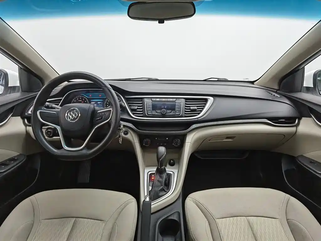 Buick Excelle 2015 — фото 5
