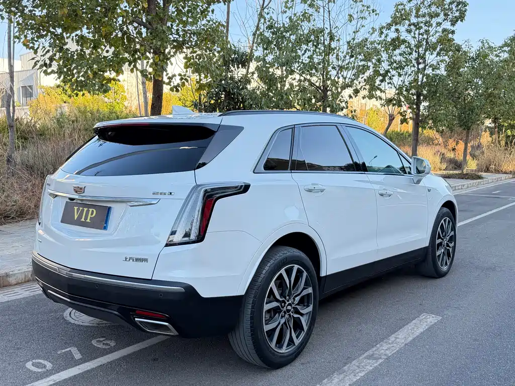Cadillac XT5 2021 — фото 4