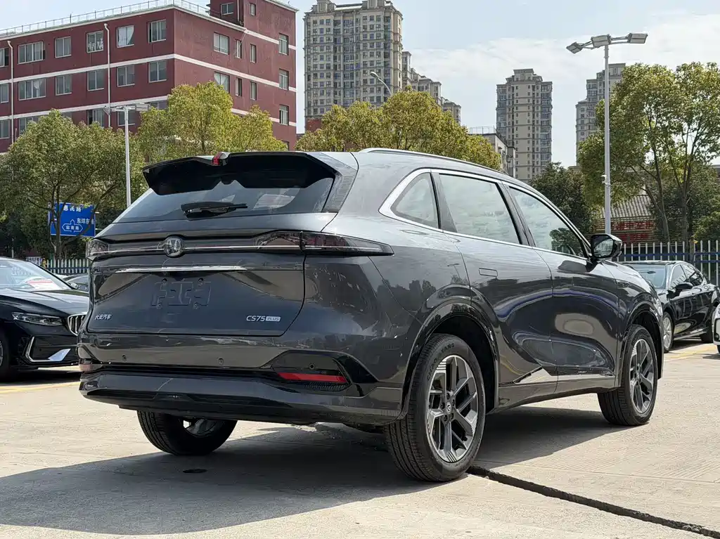 Changan CS75 PLUS 2026 — фото 6