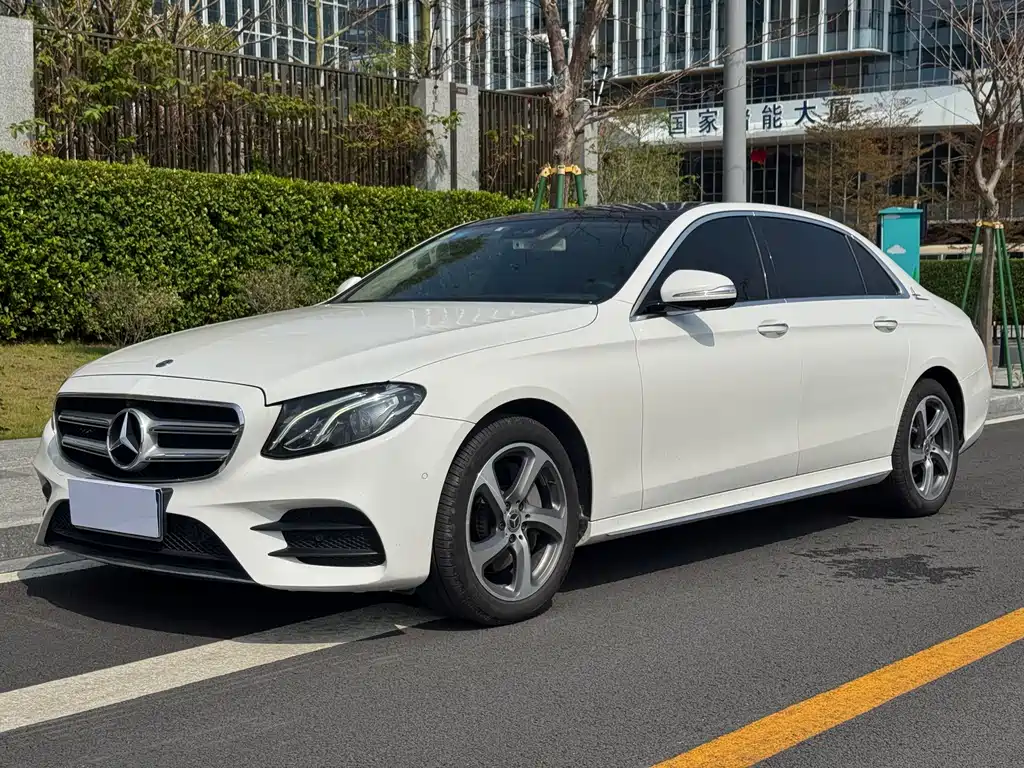 Mercedes-Benz E-Class 2018 — фото 1