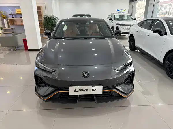 Changan UNI-V 2025