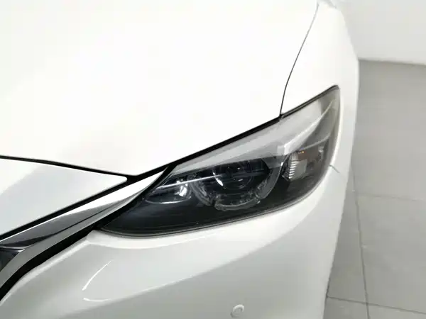 Mazda Atenza 2018