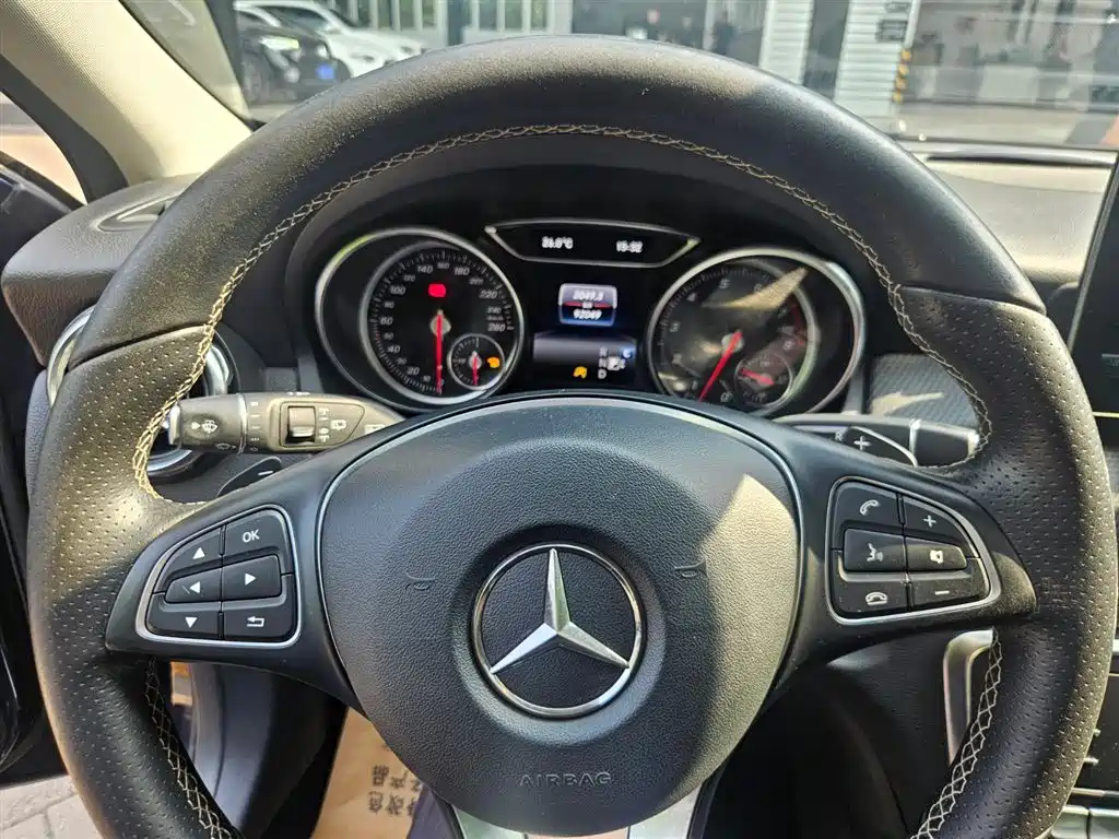 Mercedes-Benz GLA 2019 — фото 6