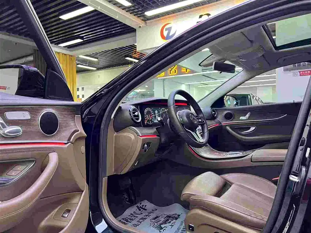 Mercedes-Benz E-Class 2019