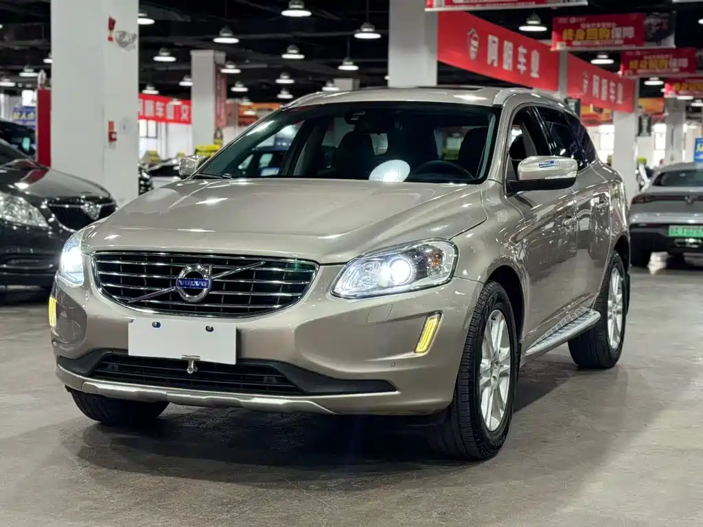 Volvo XC60 2016 — фото 2