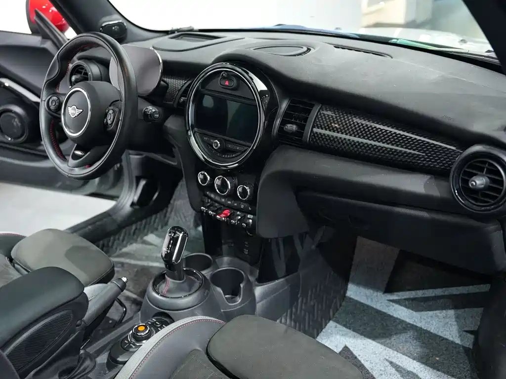 MINI JCW 2021 — фото 8