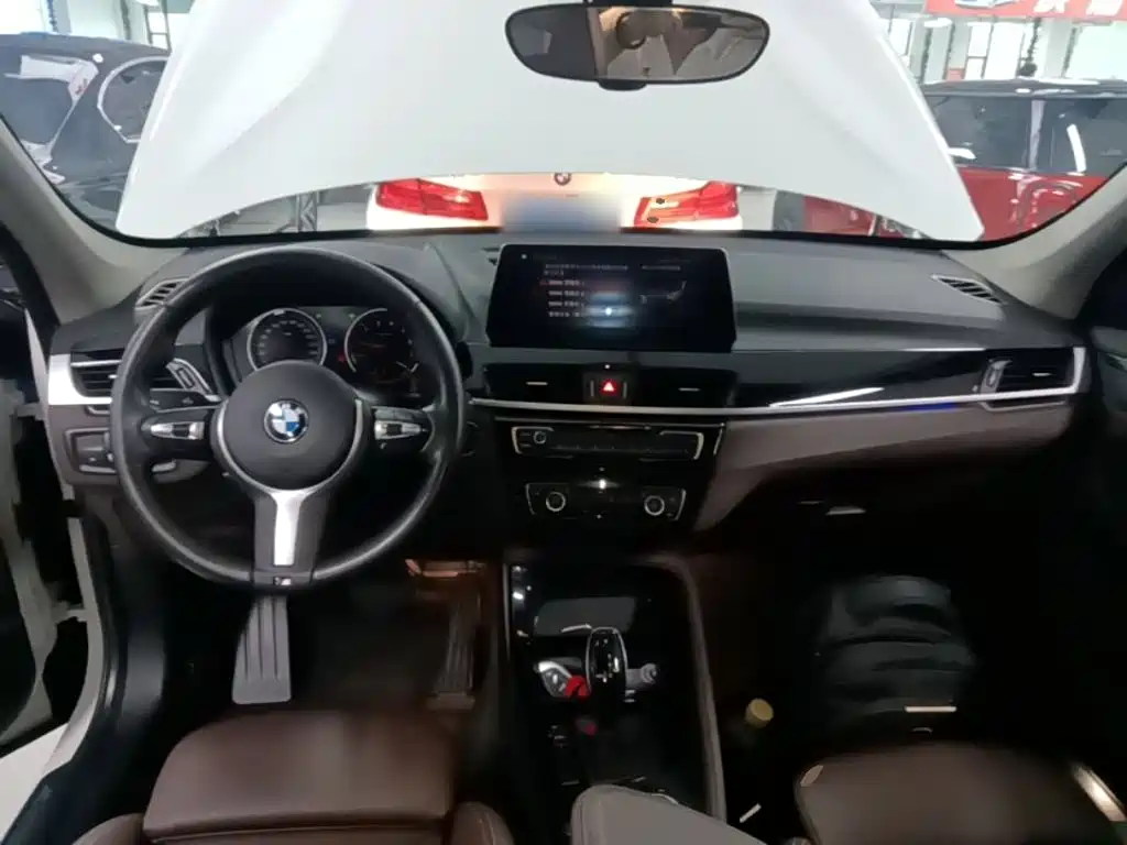 BMW X1 2020 — фото 3