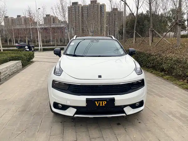 Lynk & Co 01 2019