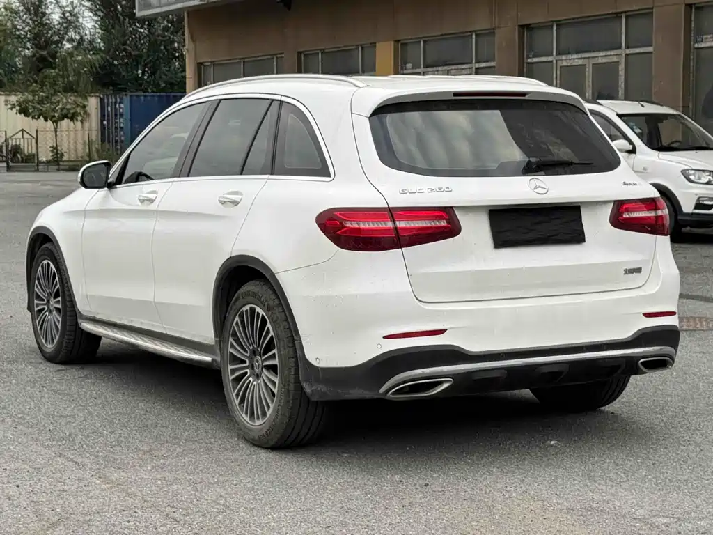 Mercedes-Benz GLC 2018 — фото 4