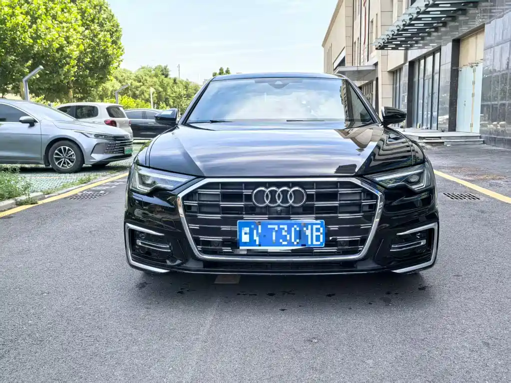 Audi A6L 2023 — фото 2