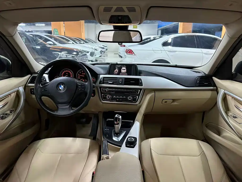 BMW 3 Series 2015