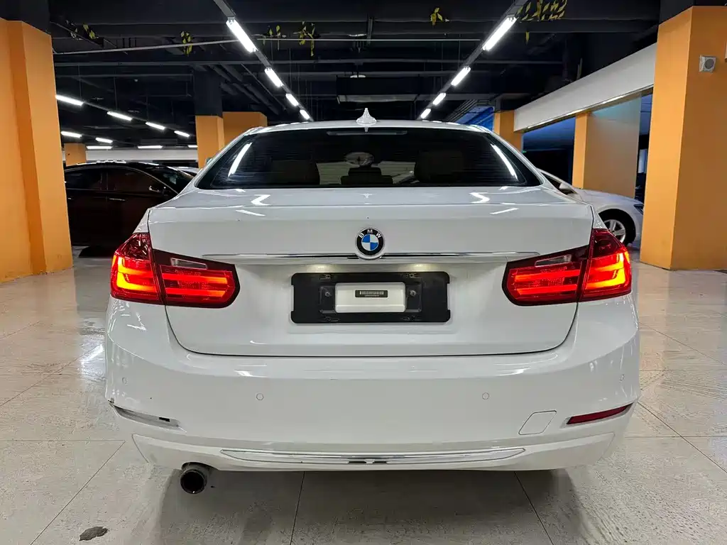 BMW 3 Series 2015