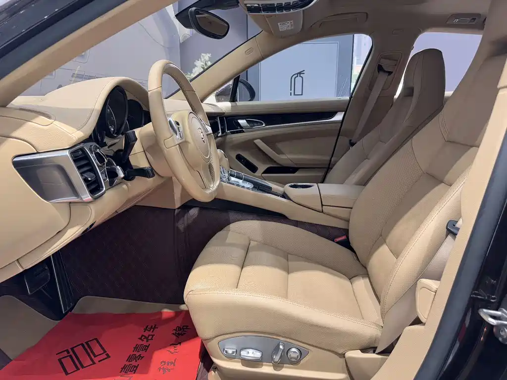 Porsche Panamera 2015 — фото 13