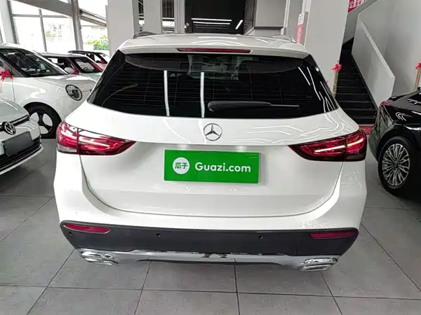Mercedes-Benz GLA 2020