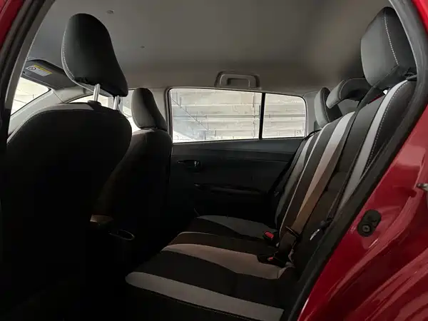 Toyota Yaris L 2020