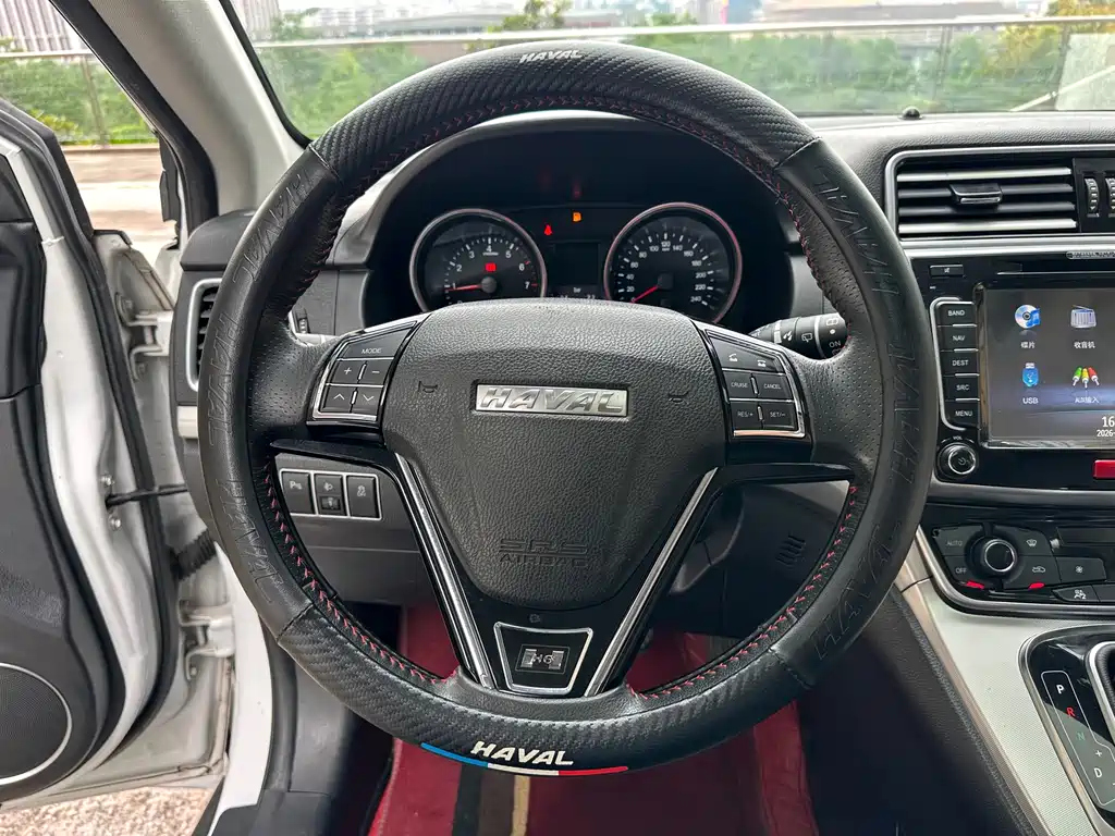 Haval H6 2015 — фото 15