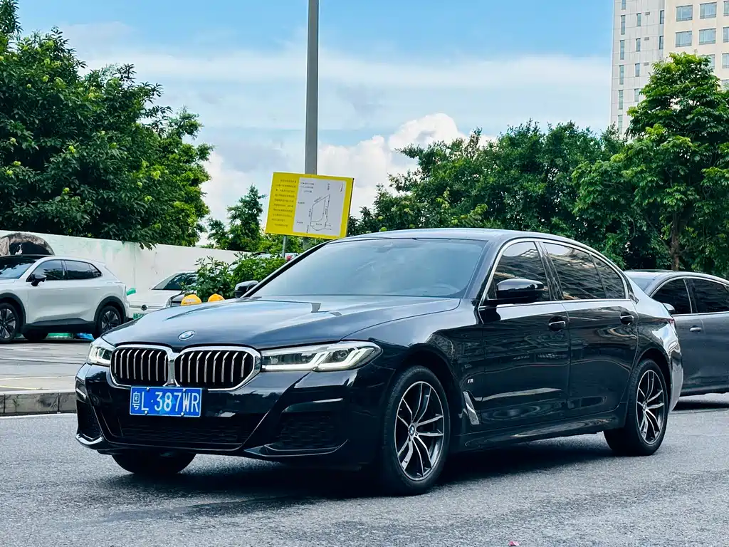 BMW 5 Series 2023