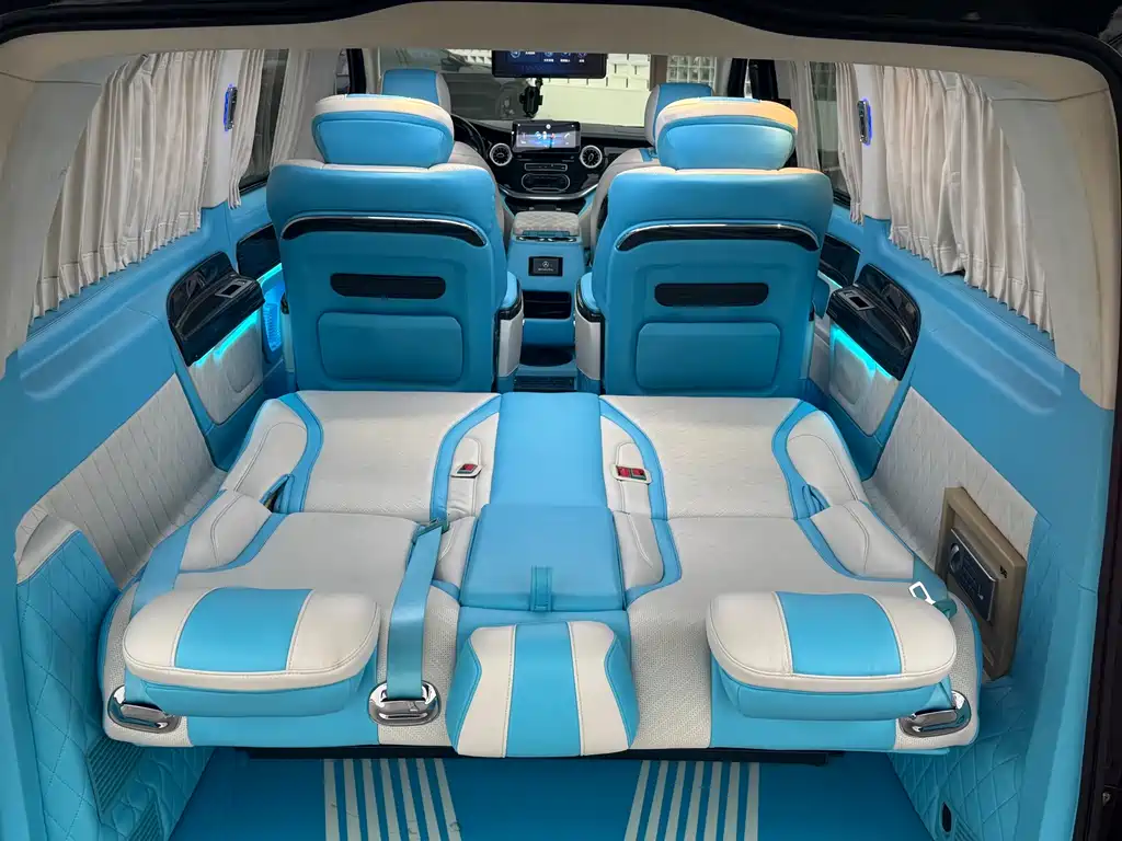 Mercedes-Benz Vito 2021 — фото 16