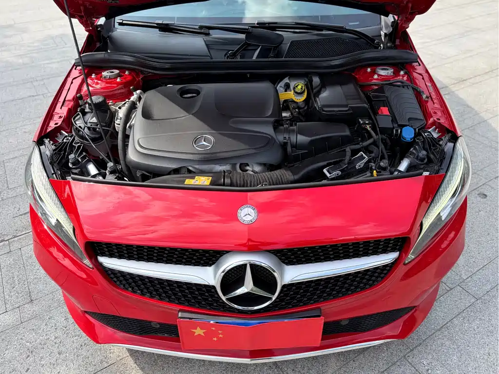 Mercedes-Benz A-Class 2017 — фото 18