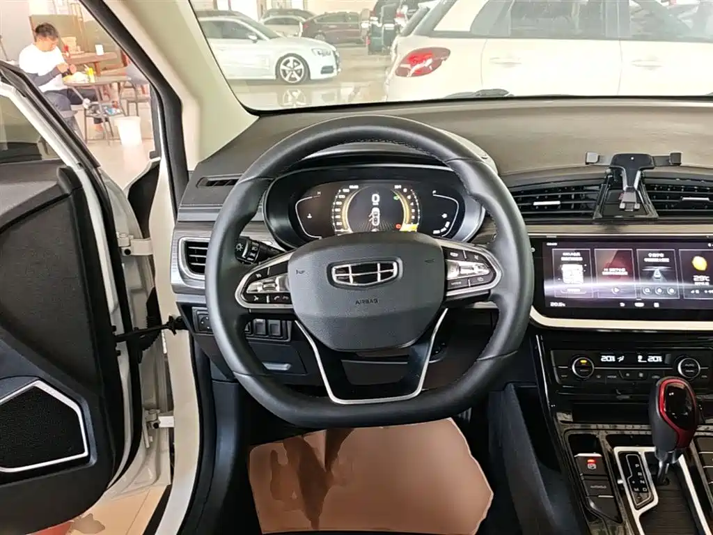 Geely Emgrand GS 2020 — фото 11