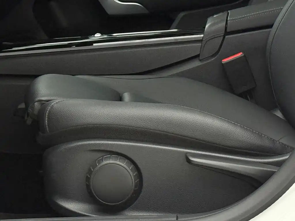 Mercedes-Benz A-Class 2023 — фото 19